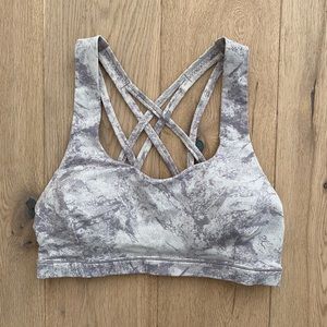 Lululemon Free to Be Sports Bra